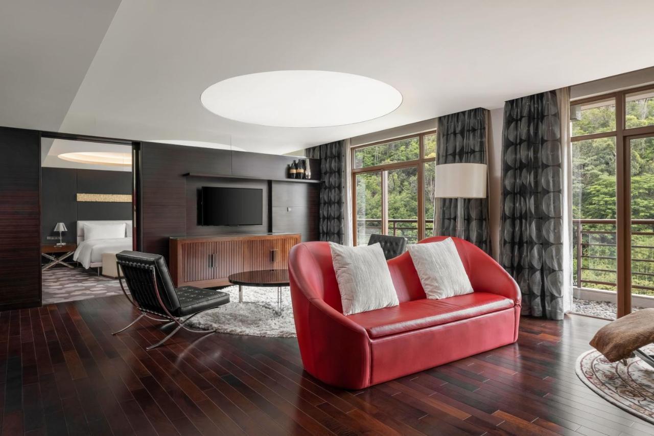 Le Meridien Сямън Екстериор снимка