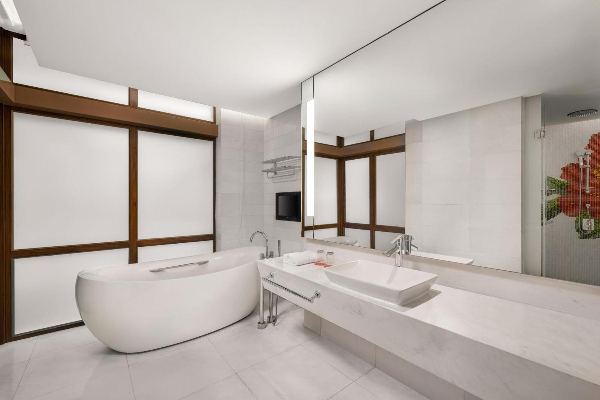 Le Meridien Сямън Екстериор снимка
