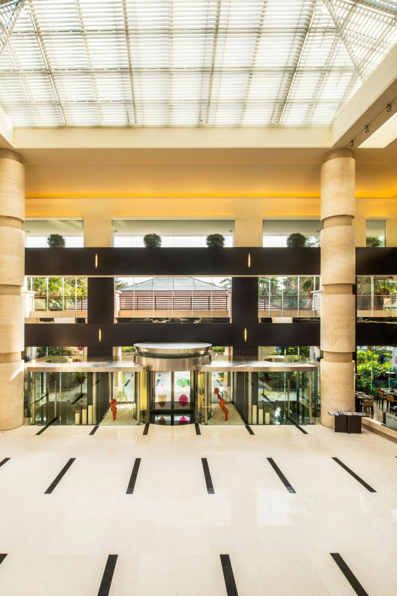 Le Meridien Сямън Екстериор снимка
